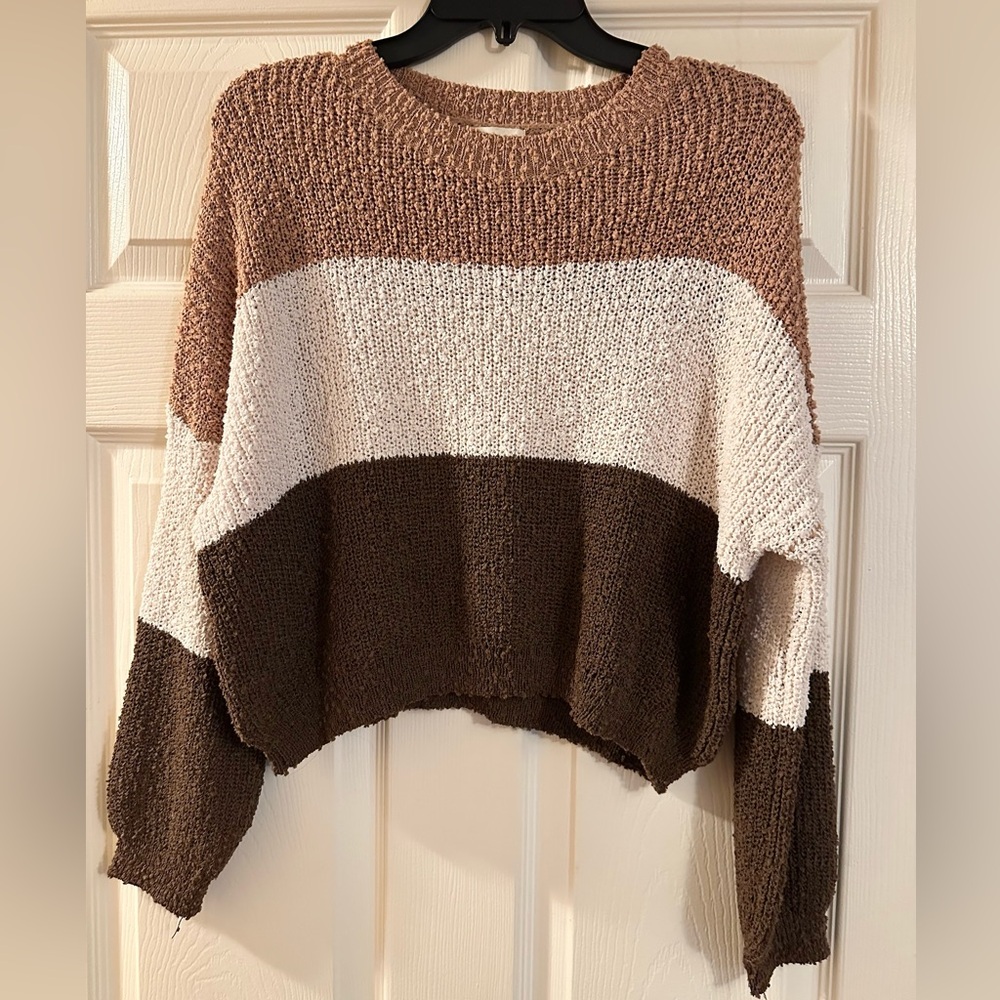 debut Cropped Colorblock Crewneck Sweater in Brown, Cream, Tan NWOT